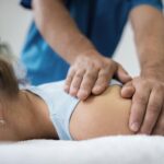 Terapias corporais A osteopatia combina técnicas de manipulação para aliviar dores e melhorar a mobilidade.